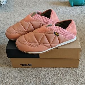 Teva Ember Mock